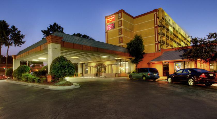 Knights Inn Six Flags Lodge West ภายนอก รูปภาพ